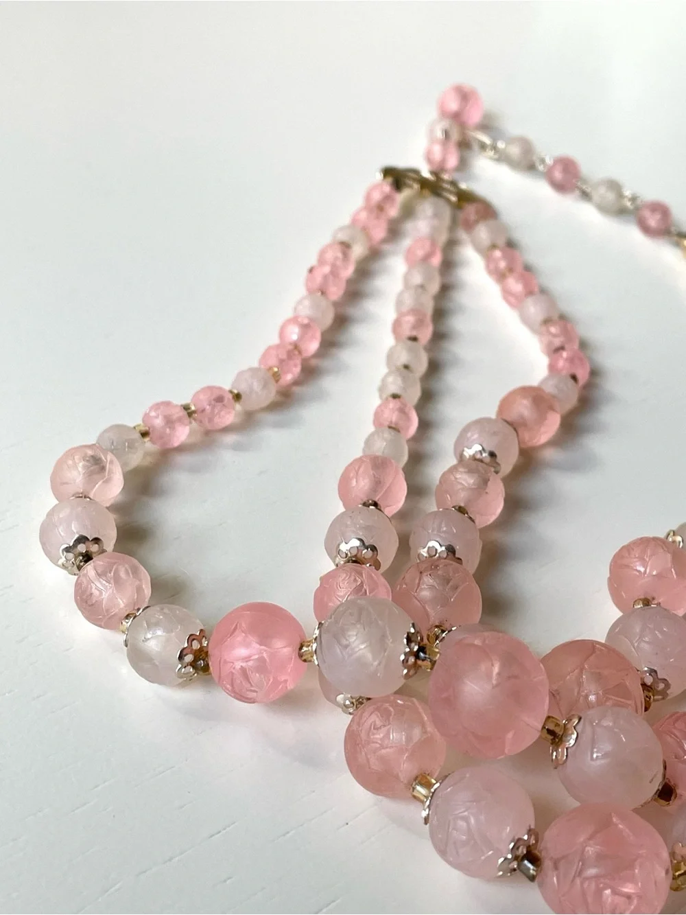 Vintage strands light plastic